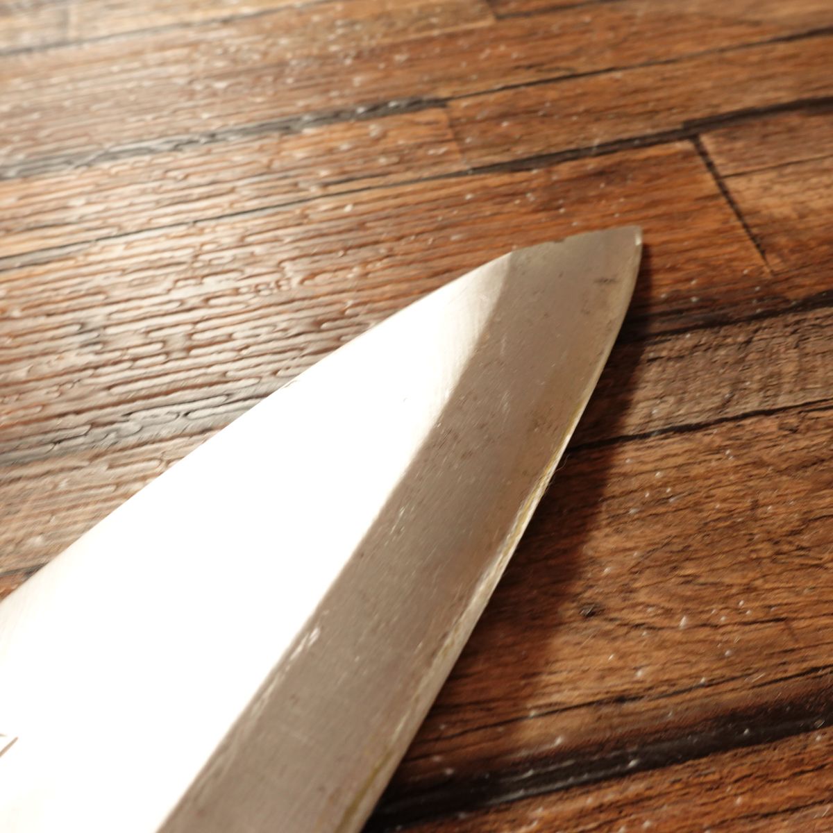 Sekimagoroku Deba Knife, Sharpened, Lightly Used, Small Crack in Handle, 155mm