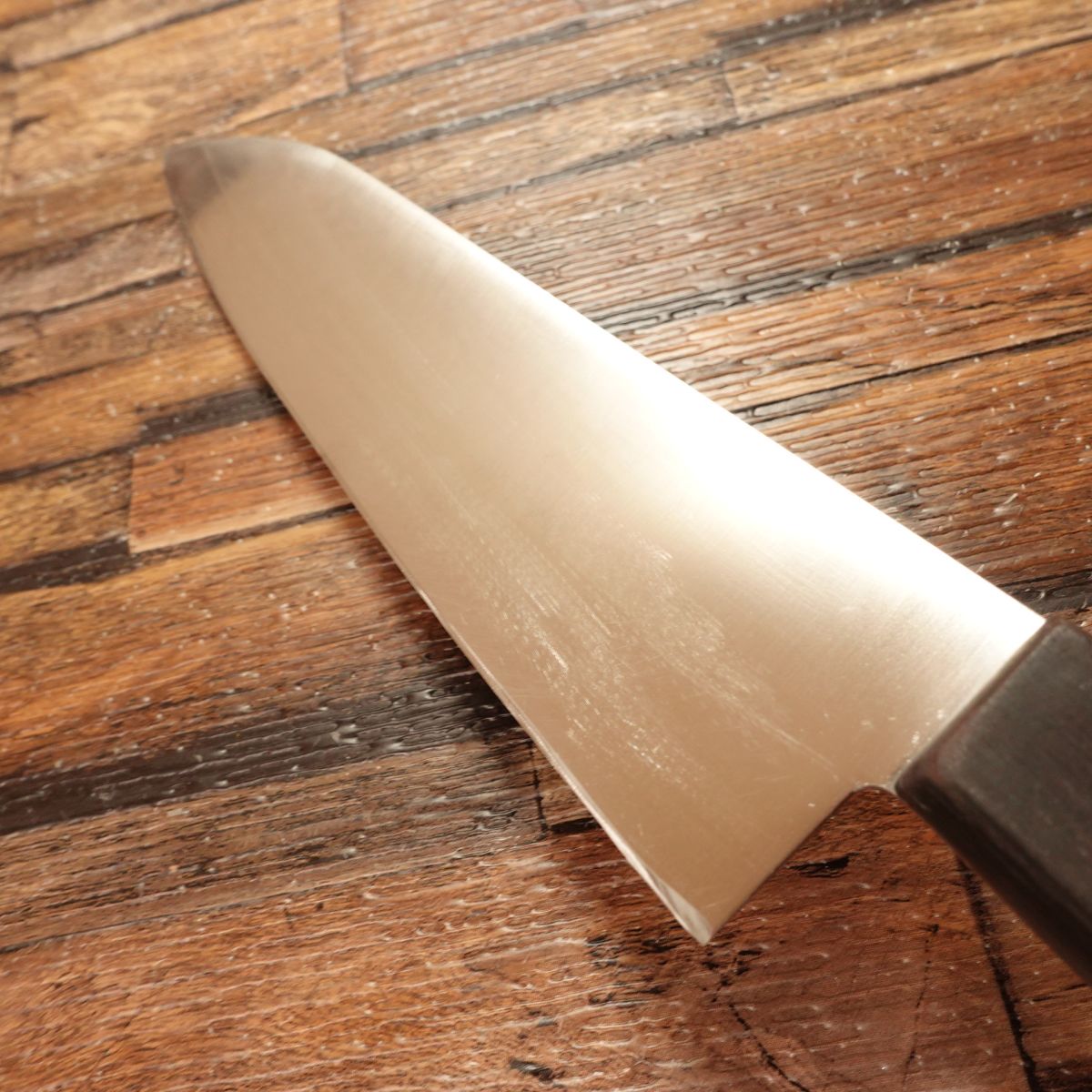 Jikko Santoku Knife, Sharpened, H-INOX All-Purpose Knife, Stainless Steel, Sakai Jikko, 180mm