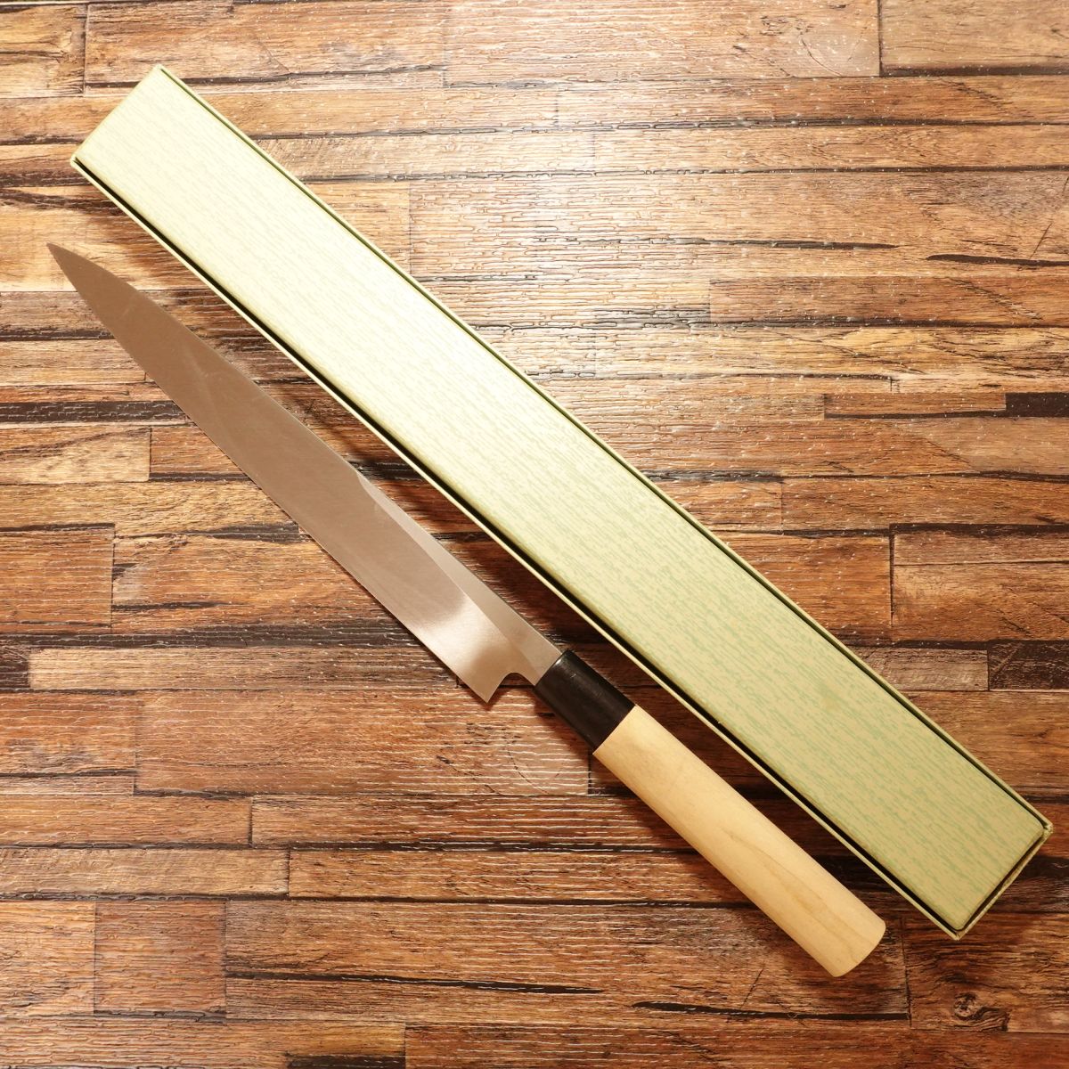 Hiromoto Yanagiba Knife, Sharpened, Sashimi Knife, Handcrafted, Hiromoto Saku, Unused Stored Item, Boxed, 240mm