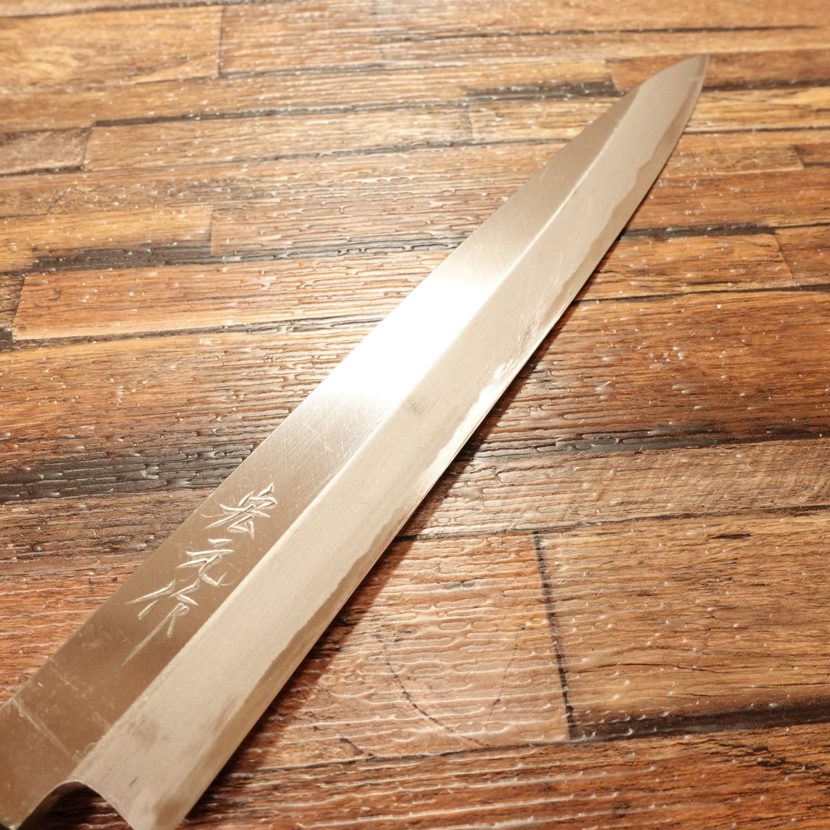 Hiromoto Yanagiba Knife, Sharpened, Sashimi Knife, Handcrafted, Hiromoto Saku, Unused Stored Item, Boxed, 240mm