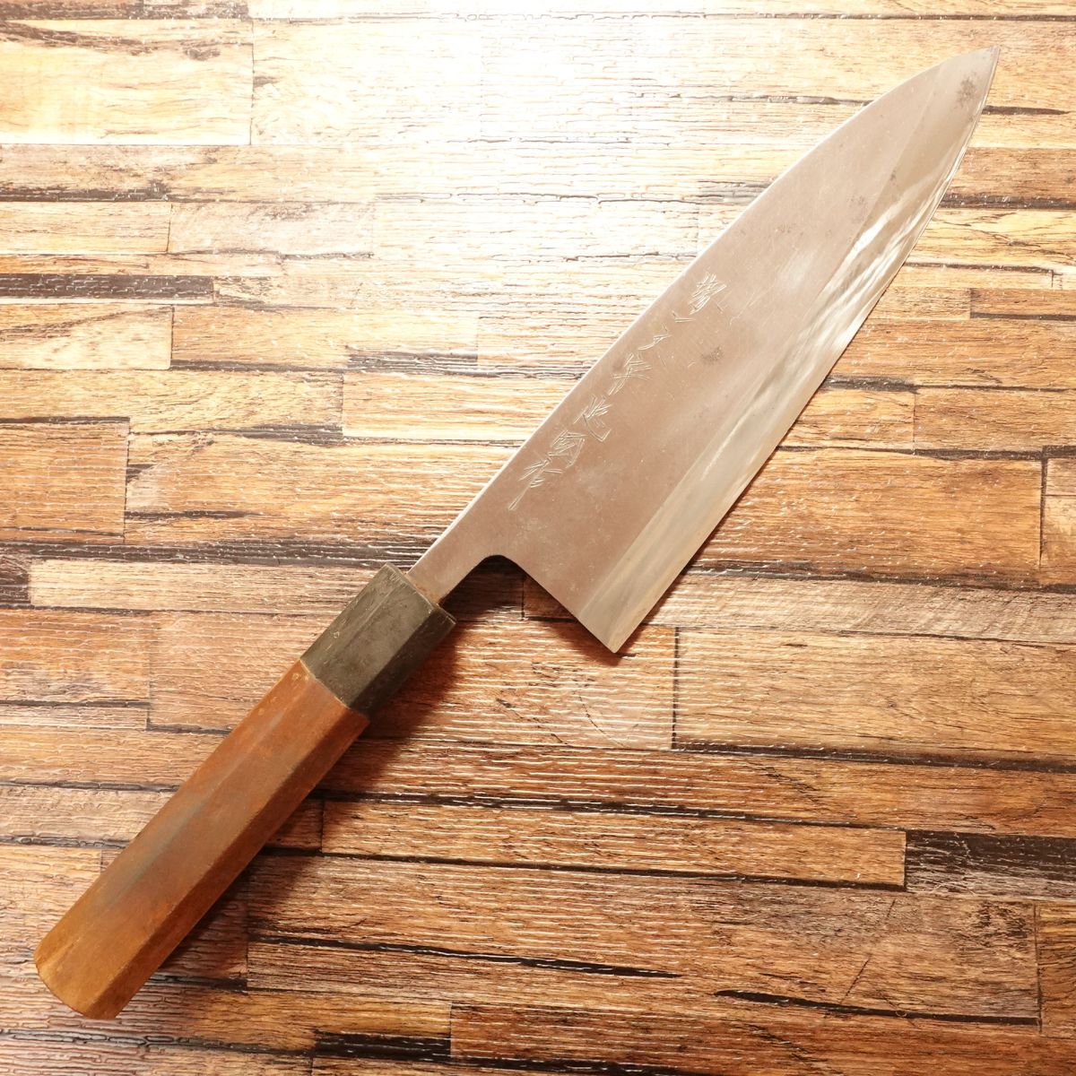 Sakai Ichimonji Tadakuni Large Deba Knife, Sharpened, Octagonal Buffalo Horn Handle, 7-Sun, Fully Forged Premium, 210mm