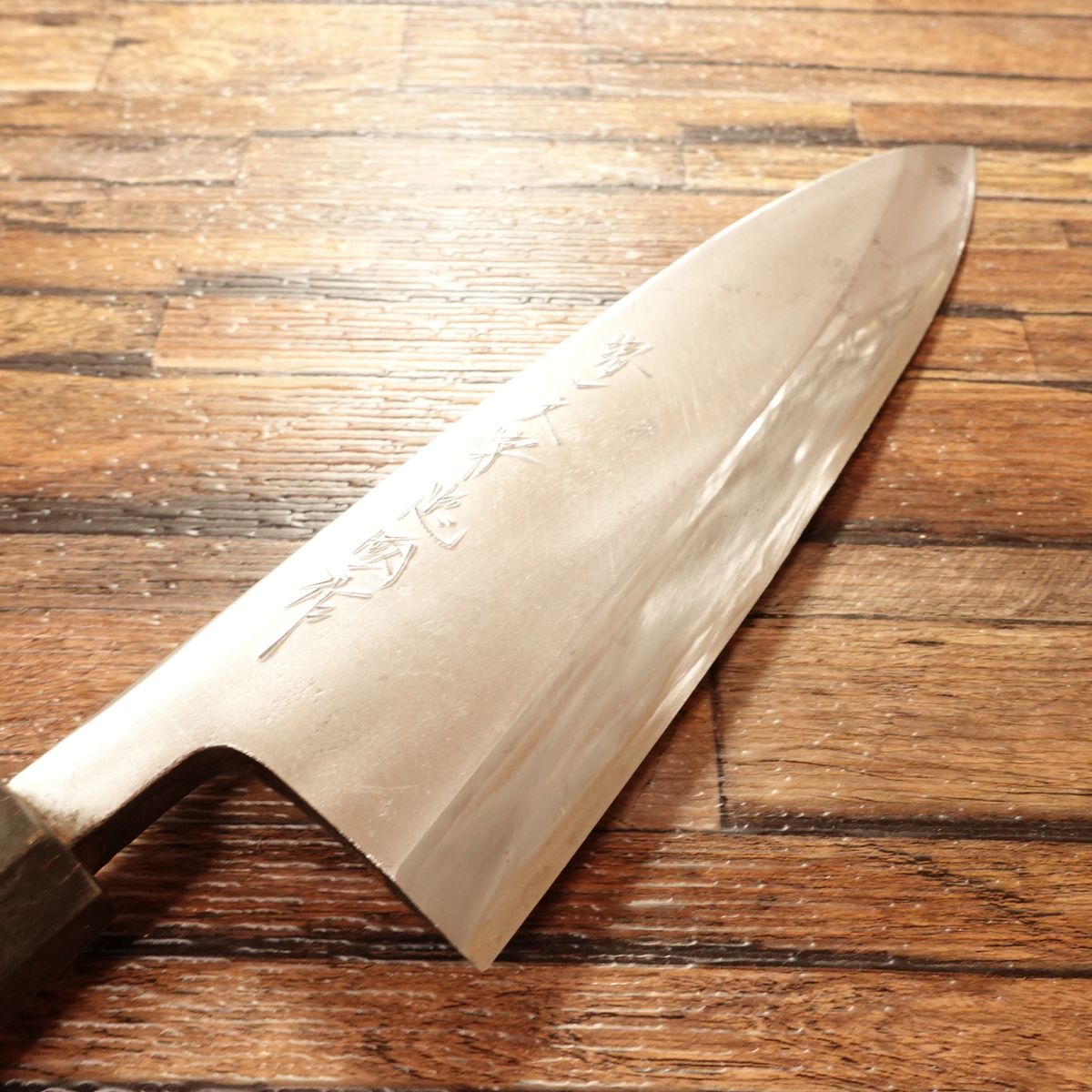 Sakai Ichimonji Tadakuni Large Deba Knife, Sharpened, Octagonal Buffalo Horn Handle, 7-Sun, Fully Forged Premium, 210mm