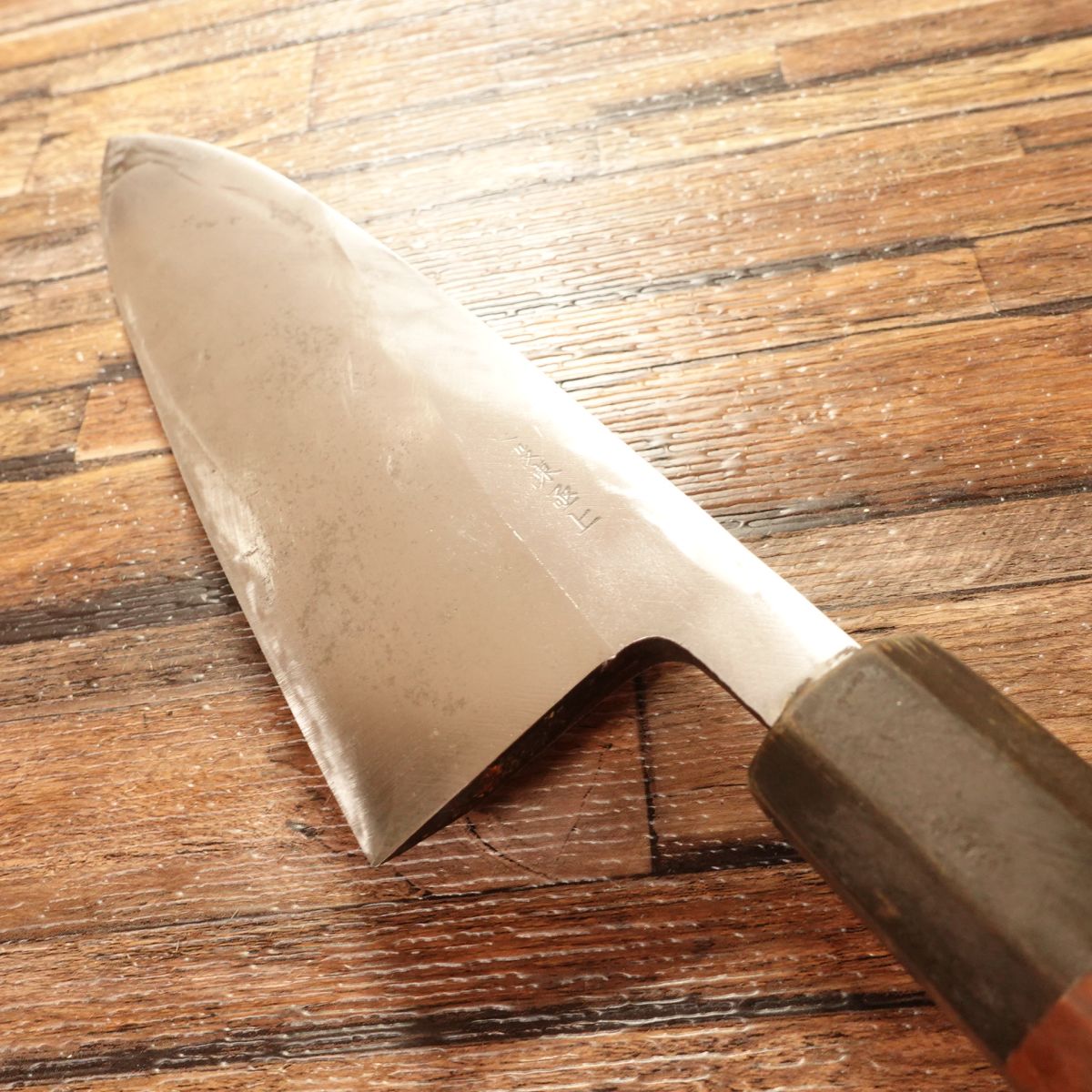 Sakai Ichimonji Tadakuni Large Deba Knife, Sharpened, Octagonal Buffalo Horn Handle, 7-Sun, Fully Forged Premium, 210mm