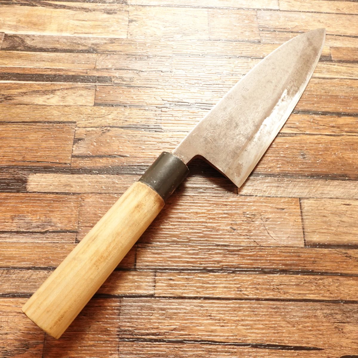 Minamoto Izumimasa Deba Knife, Sharpened, Single Bevel, 6-Sun, Hagane Steel, 185mm