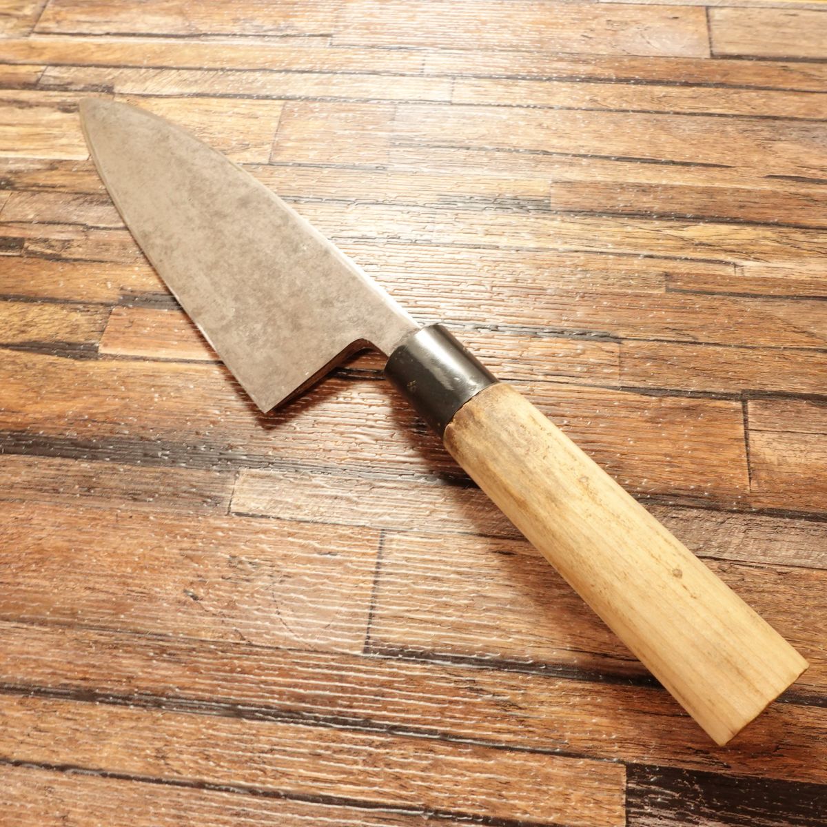 Minamoto Izumimasa Deba Knife, Sharpened, Single Bevel, 6-Sun, Hagane Steel, 185mm