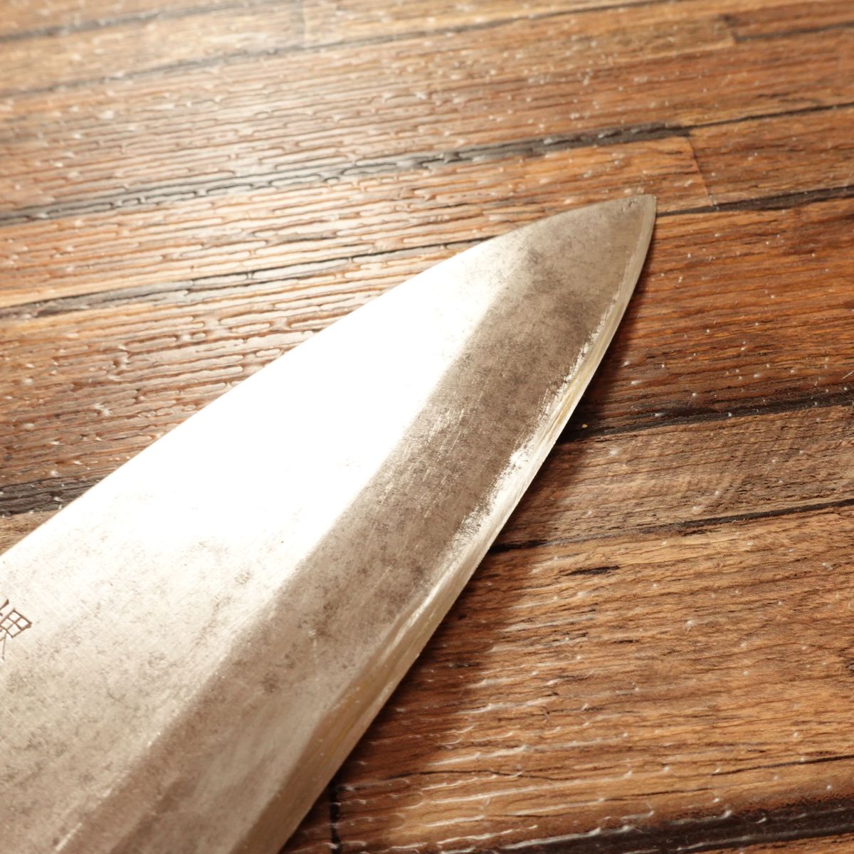 Minamoto Izumimasa Deba Knife, Sharpened, Single Bevel, 6-Sun, Hagane Steel, 185mm