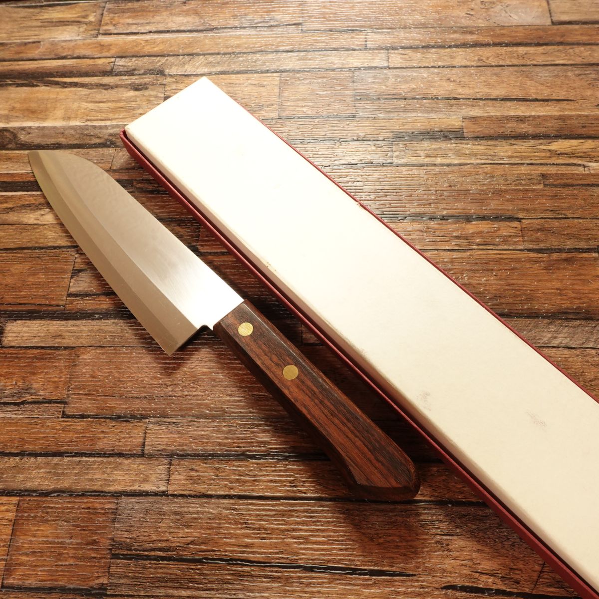Sakai Kazunari Santoku Knife, Sharpened, All-Purpose Knife, Hon-Warikomi Construction, Unused with Box, 170mm