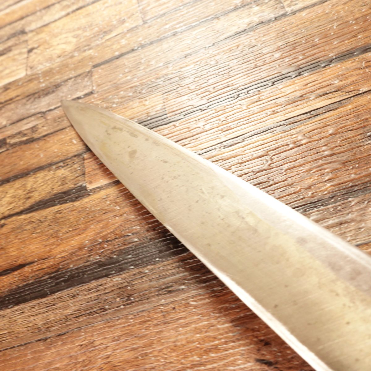 Minamoto Kikushige Yanagiba Knife, Sharpened, Sashimi Knife, Sakai, Finest Forged, With Seal, 240mm