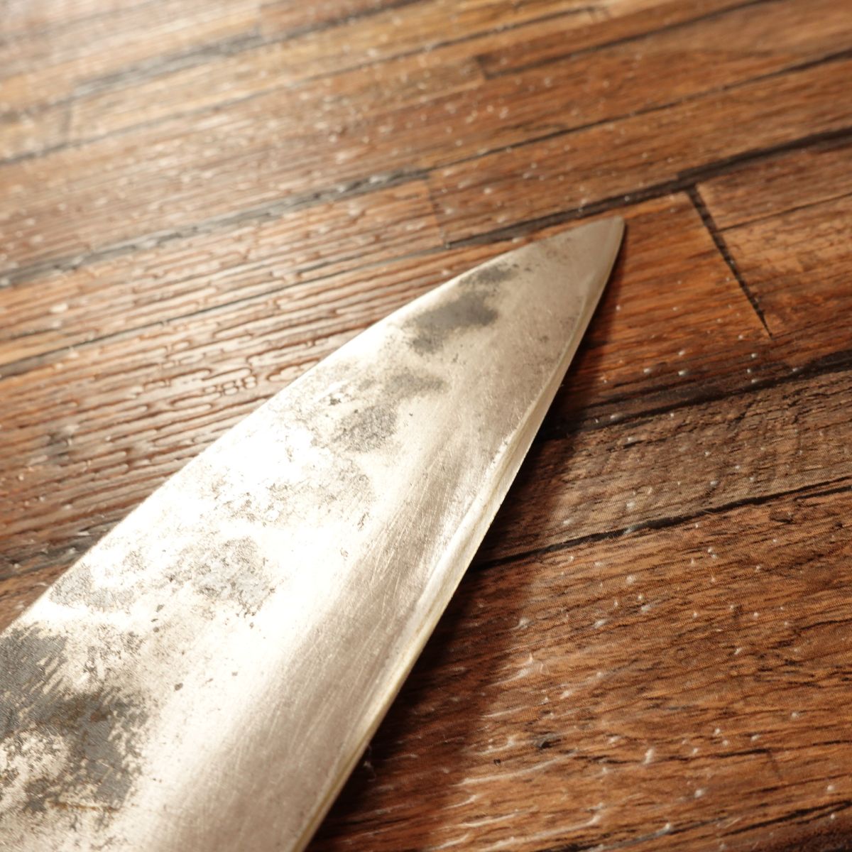 Kurouchi Japanese Santoku Knife, Sharpened, Hand-Forged, Hammered Pattern, 155mm