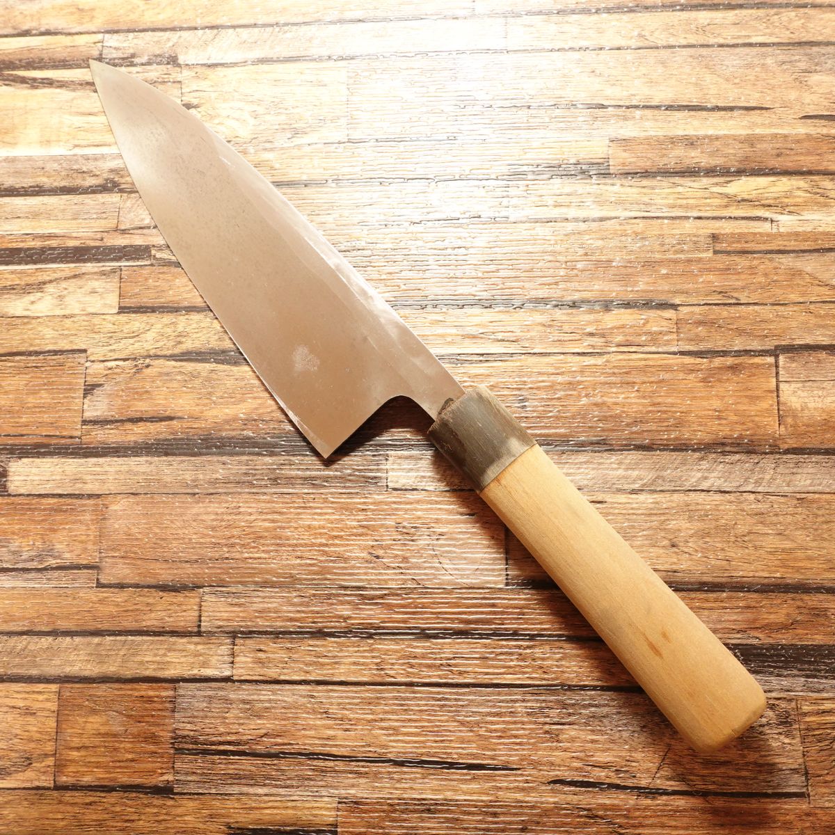Kikuhide Large Deba Knife, Sharpened, Tokusen, Water Buffalo Handle, Hagane, Single-Edged, Spine Scratch, 205mm