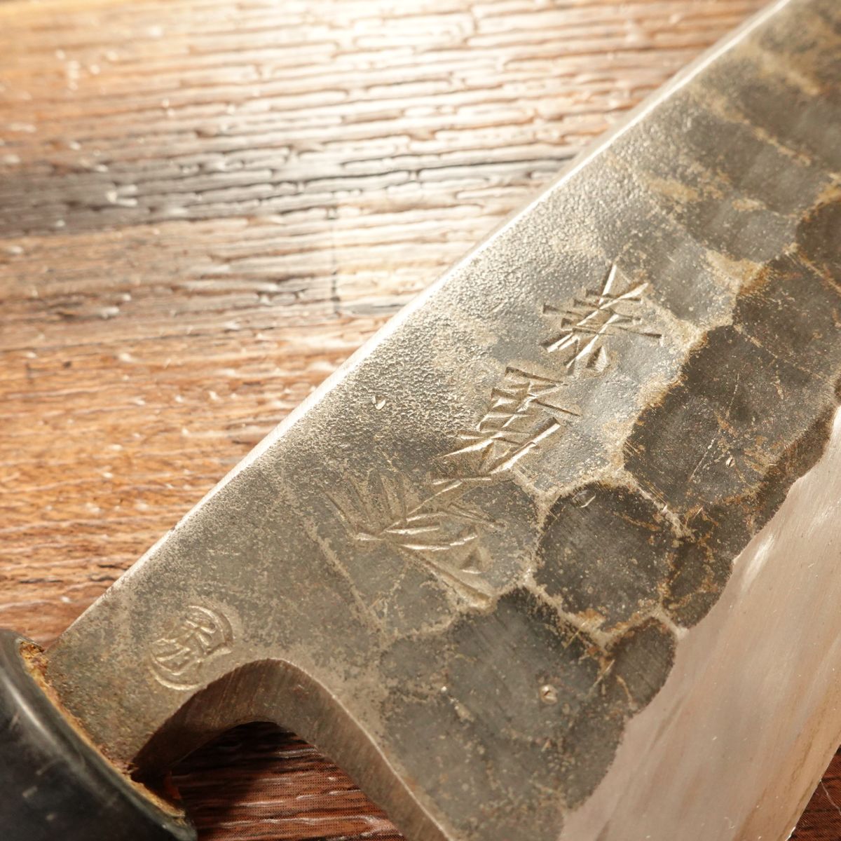 Kaneyuu Deba Knife, Sharpened, Black-Forged, Hammered Finish, Yasuki Steel, Carbon Forge, “Shu” Grade, 155mm