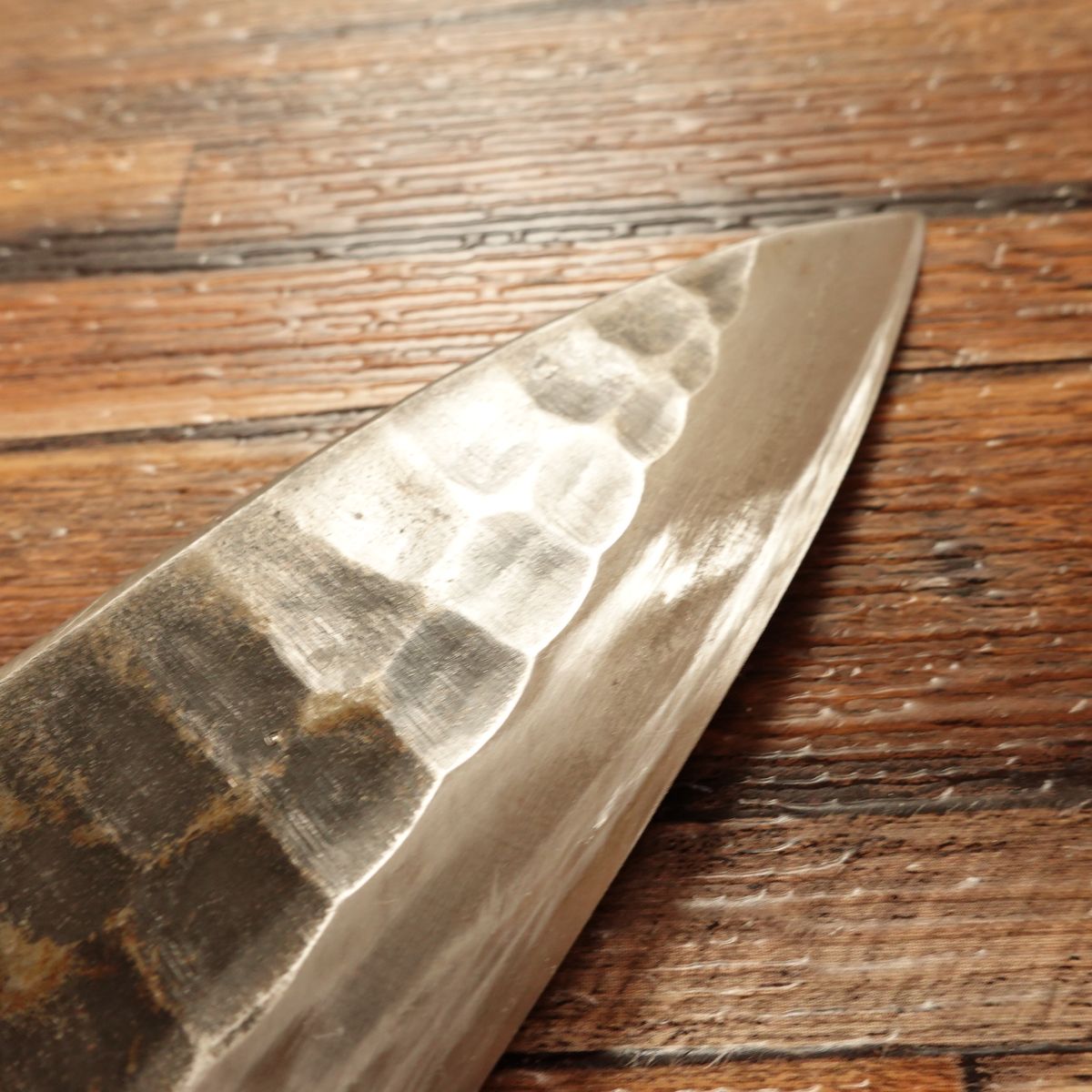 Kaneyuu Deba Knife, Sharpened, Black-Forged, Hammered Finish, Yasuki Steel, Carbon Forge, “Shu” Grade, 155mm