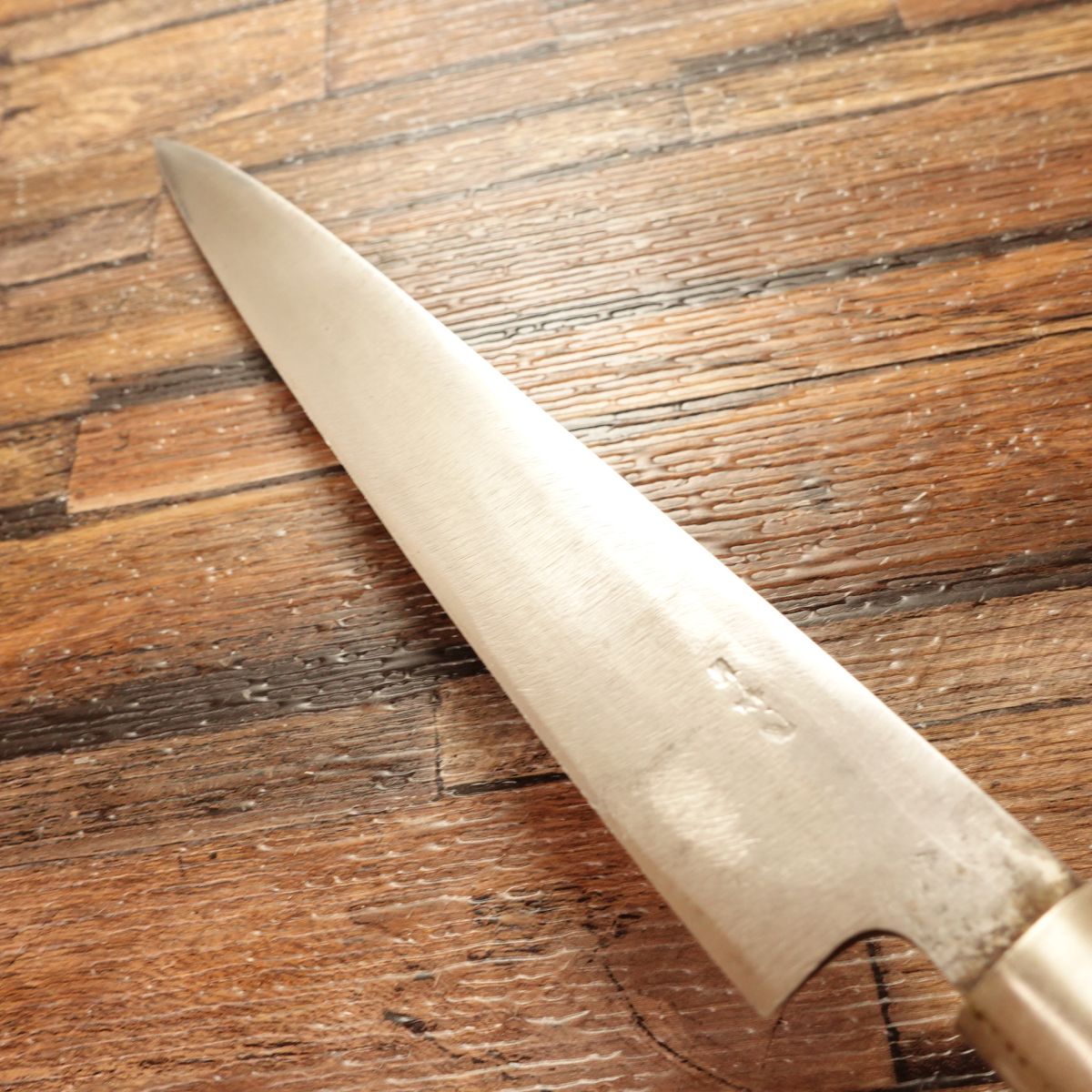 Kikuichimonji Yanagiba Knife, Sharpened, Sashimi Knife, Light Use, 205mm