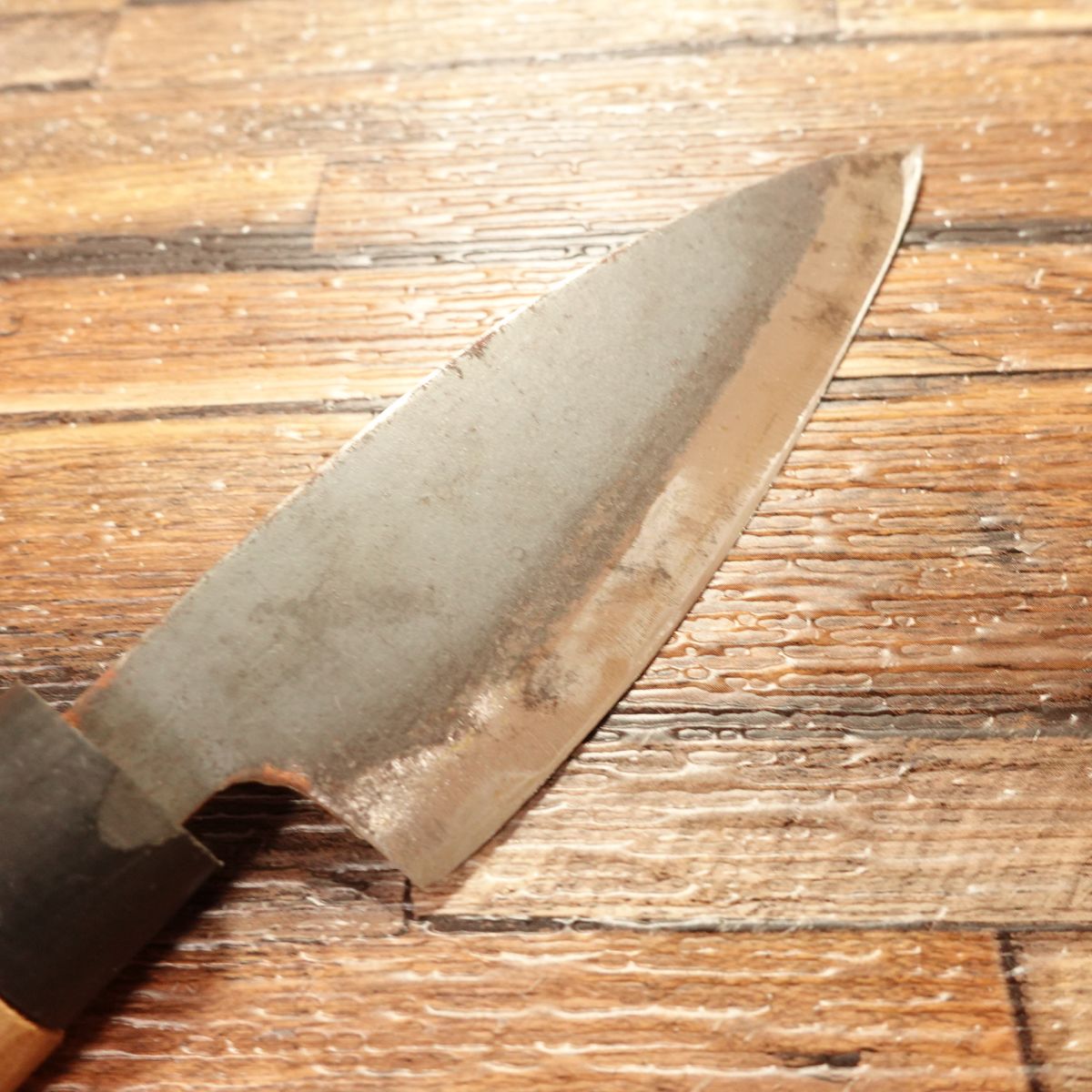 Kuro-Uchi Aji-Kiri Knife, Sharpened, Small Deba Knife, Double Bevel, Hagane, Thin Blade, 100mm