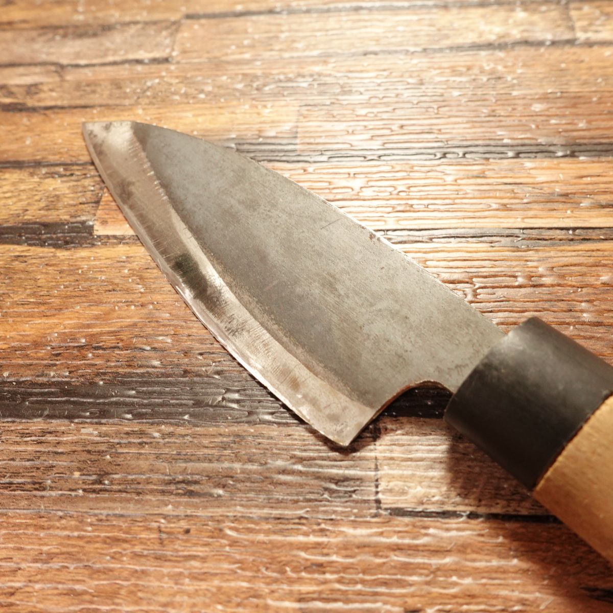 Kuro-Uchi Aji-Kiri Knife, Sharpened, Small Deba Knife, Double Bevel, Hagane, Thin Blade, 100mm