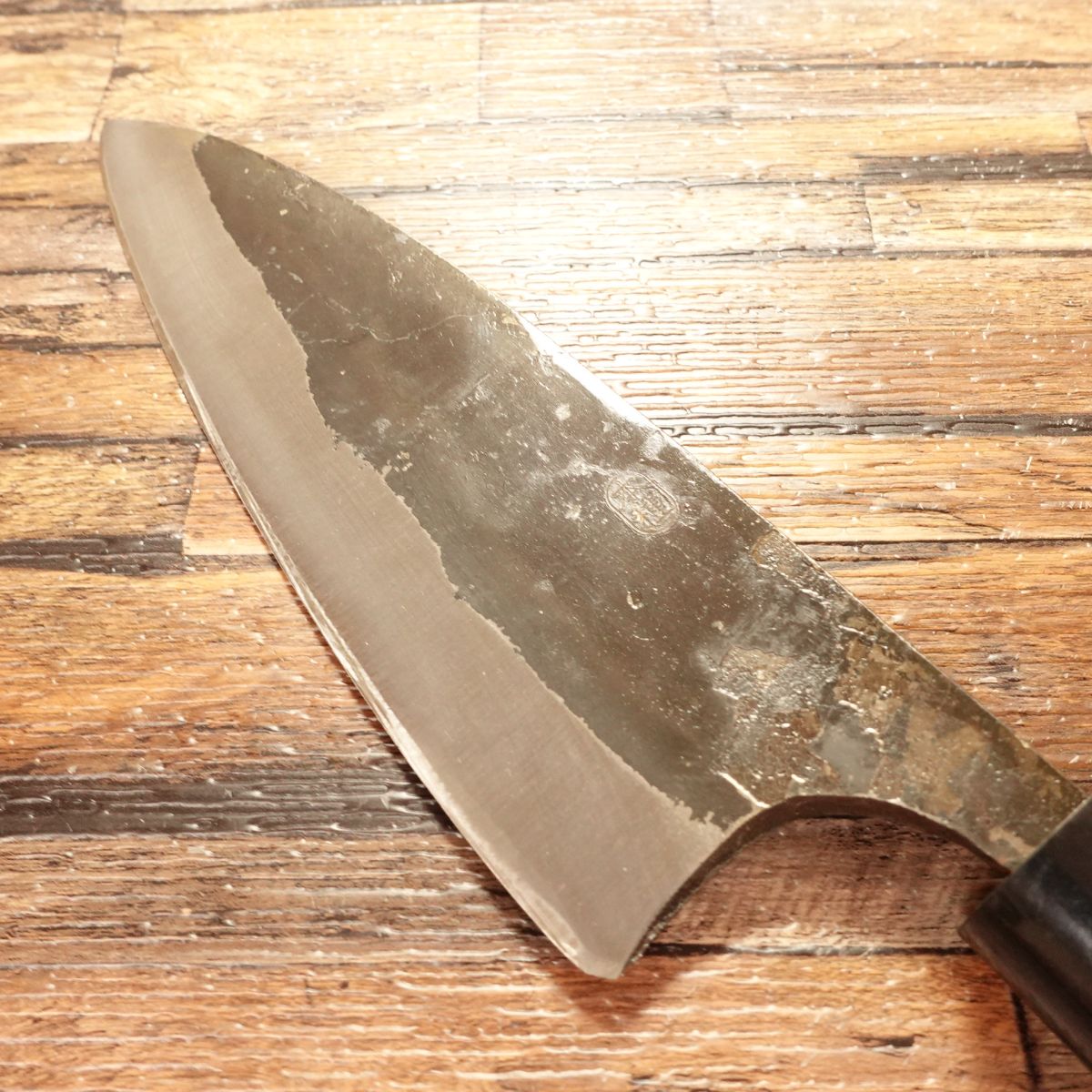 Honshu Double-Bevel All-Purpose Knife, Sharpened, Ikenami Hamono Seisakusho, Tanegashima Black-Forged Wa-Santoku, Unused, Boxed, 175mm