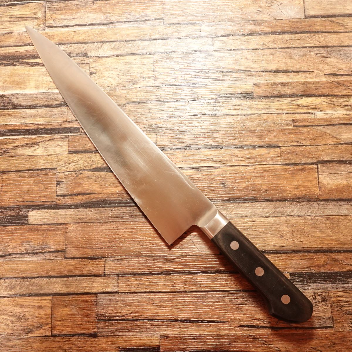 Misono Gyuto Knife, Sharpened, Chef’s Knife, Slightly Single Bevel (80:20), Stainless Steel, 300mm