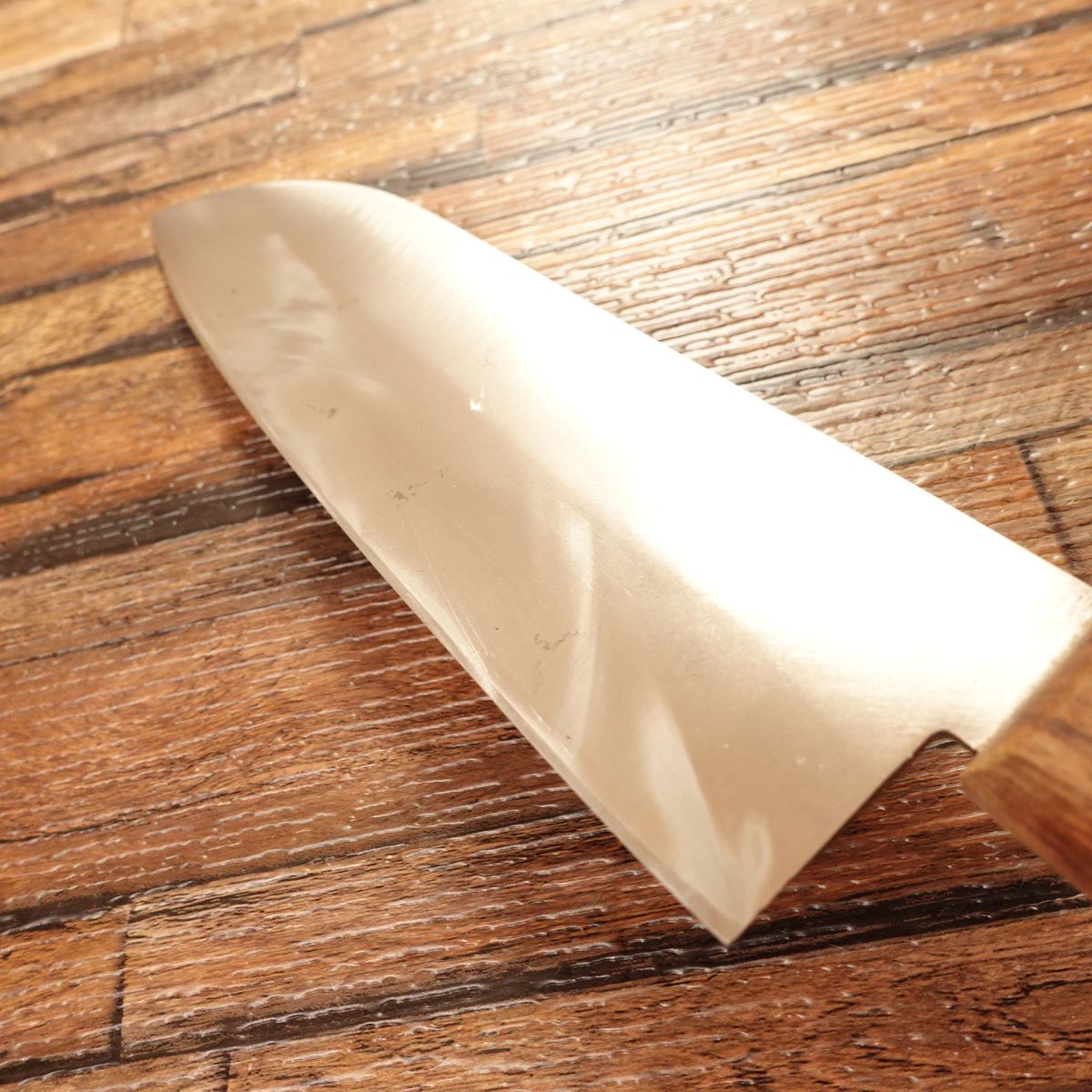 Sakai Takemori Santoku Knife, Sharpened, Molybdenum Stainless, All-Purpose Knife, 165mm