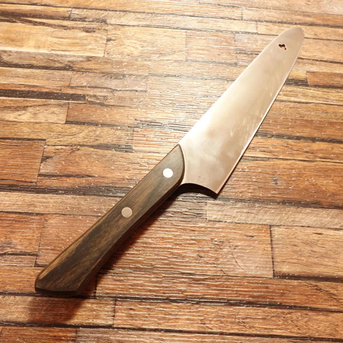MAC All-Purpose Knife A-80, Sharpened, Molybdenum Stainless, Santoku/Gyuto Hybrid, 195mm