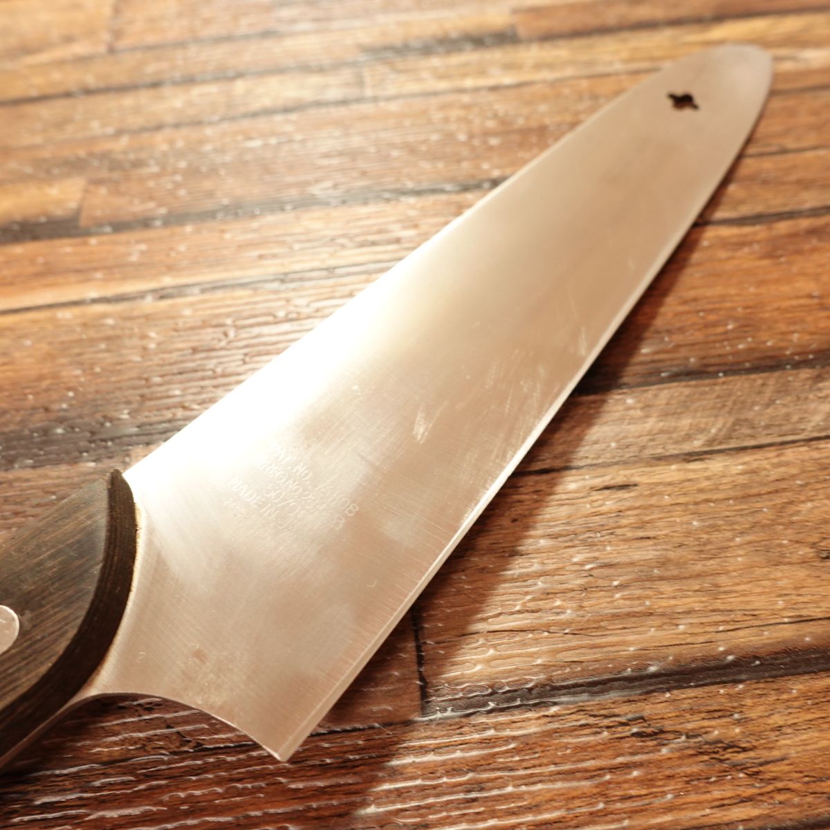 MAC All-Purpose Knife A-80, Sharpened, Molybdenum Stainless, Santoku/Gyuto Hybrid, 195mm