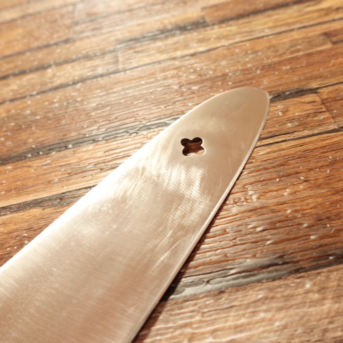 MAC All-Purpose Knife A-80, Sharpened, Molybdenum Stainless, Santoku/Gyuto Hybrid, 195mm