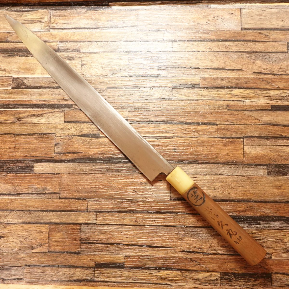 Hisamaru Yanagiba Knife, Sharpened, White Buffalo Horn Handle, Kyokujo Series, Sashimi Knife, 360mm