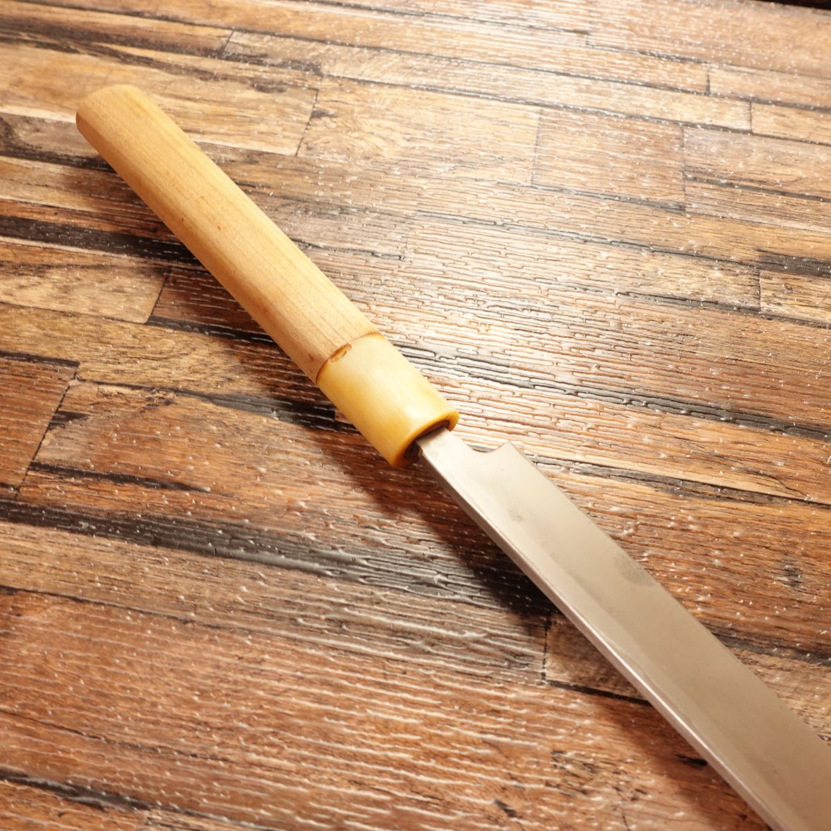 Aritsugu Tako-Hiki Knife, Sharpened, White Water Buffalo Handle, Sashimi Knife, Octopus Cutter, Lightly Used, 305mm