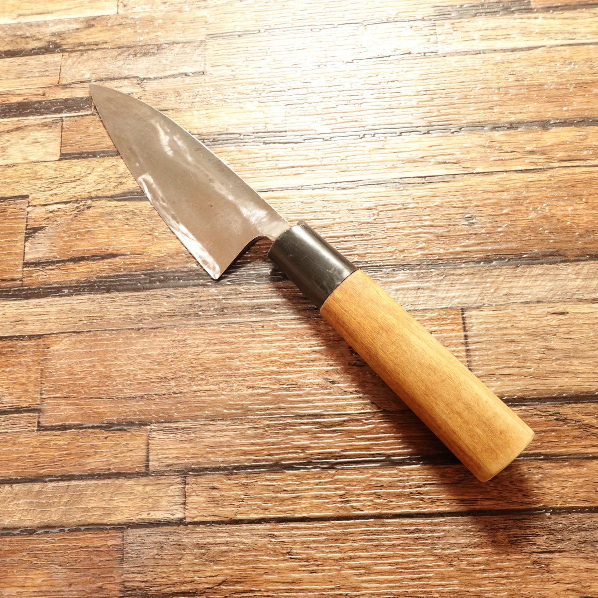 Sakai Shugaku Aji‑Kiri (Small Deba) Knife, Sharpened, Special Aji Cutter, 105 mm (note: some damage on the spine)