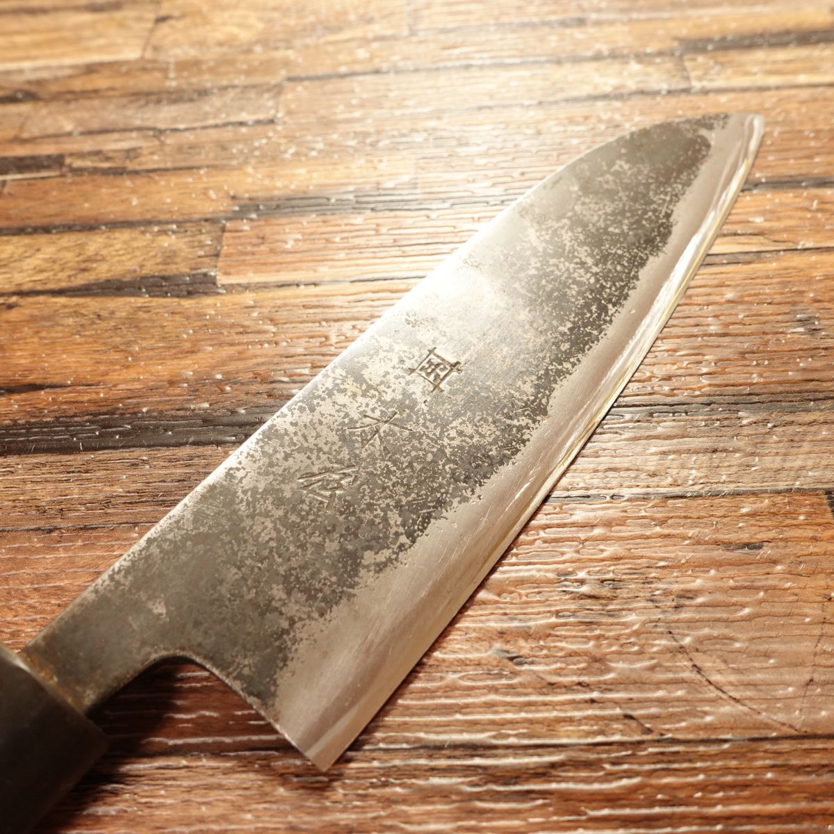Izutsuki Kiya Wa‑Santoku Knife, Sharpened, Water Buffalo Handle, Yasugi Blue Paper Steel, Black Finish, All‑Purpose “Wa” Gyuto Style, 165 mm
