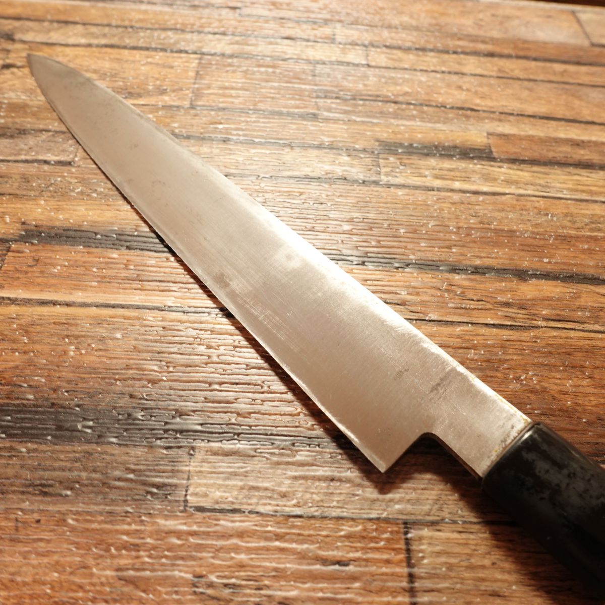 Suketoyo Yanagiba Knife, Sharpened, Hagane, Thin Blade, Comes with Brand Sticker, 220 mm