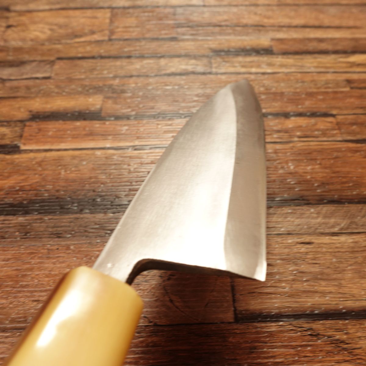 Sugimoto Ai-Deba Knife, Sharpened, White Water Buffalo Handle, Slim Body Trimmer, 155mm