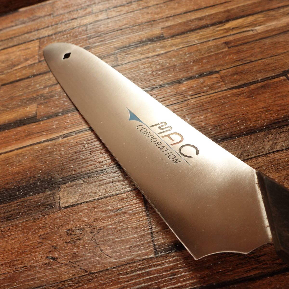 MAC Gyuto Knife, Sharpened, Large Chef’s Knife, Makku (Shinku), MAC Corporation, 225mm