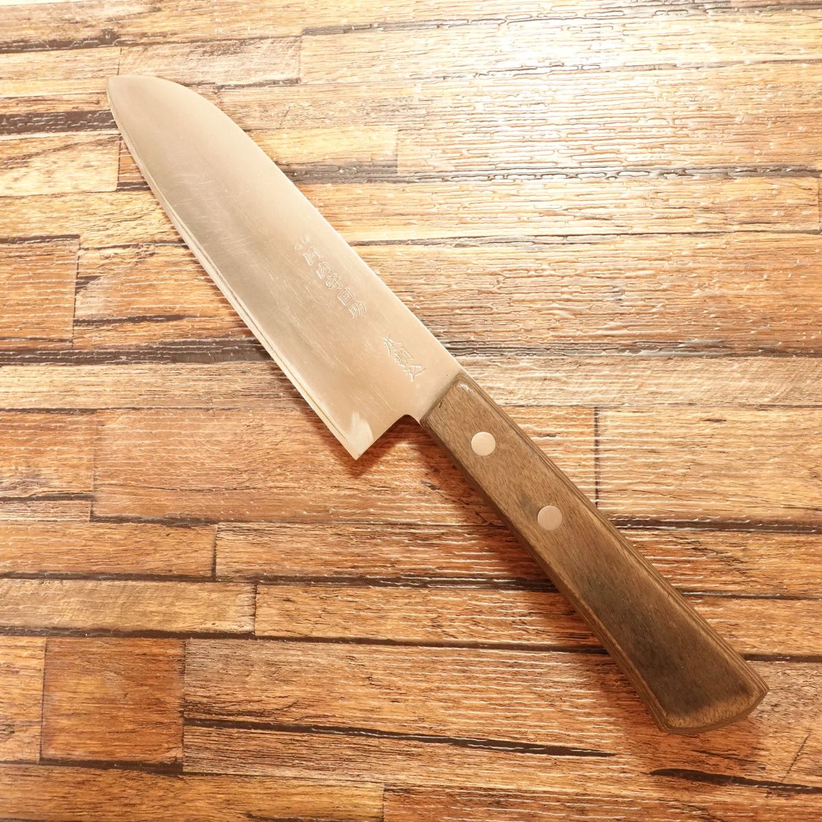 Kawachinokami Kunisuke Santoku Knife, Sharpened, Hon-Warikomi, 160mm