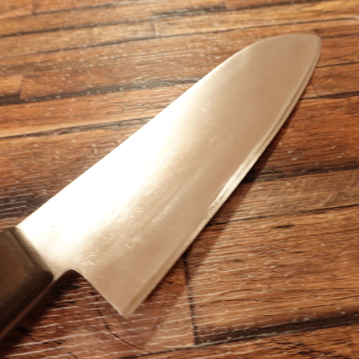 Kawachinokami Kunisuke Santoku Knife, Sharpened, Hon-Warikomi, 160mm