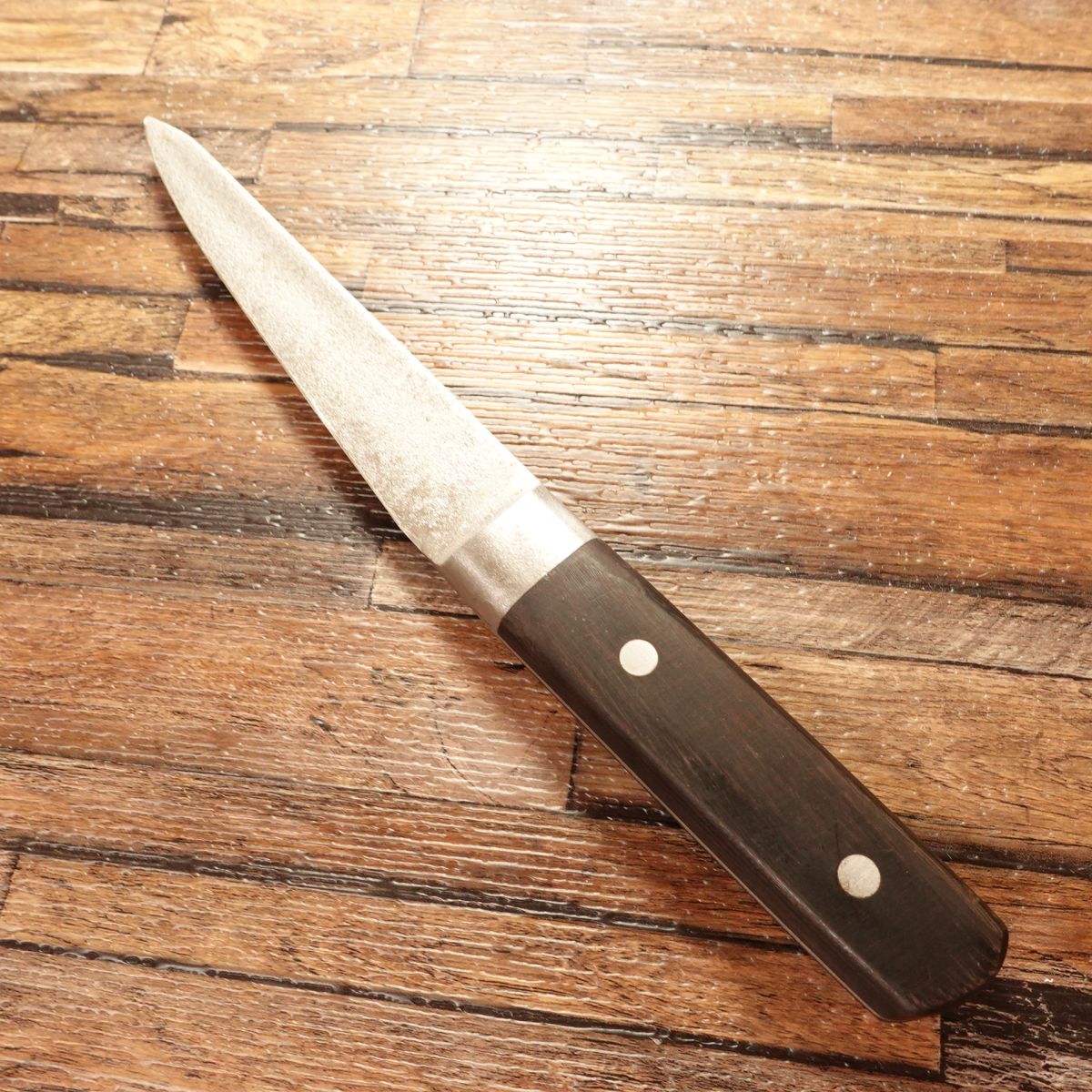 Sakai Takayuki Honesuki Knife, Sharpened, Marugata (Curved) Style, Nashiji Finish, 145mm