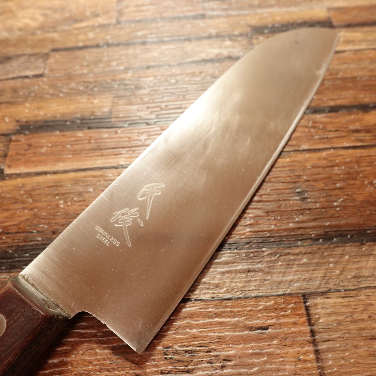 Ujitoshi Santoku Knife, Sharpened, Stainless Steel, All-Purpose Knife, Ultra-Thin, 165mm