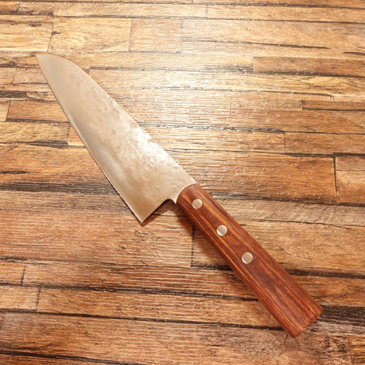 Hozugawa Santoku Knife, Sharpened, Yoshisada, All-Purpose Knife, Hammer Pattern, Honwarikomi, Special Edition, 180mm