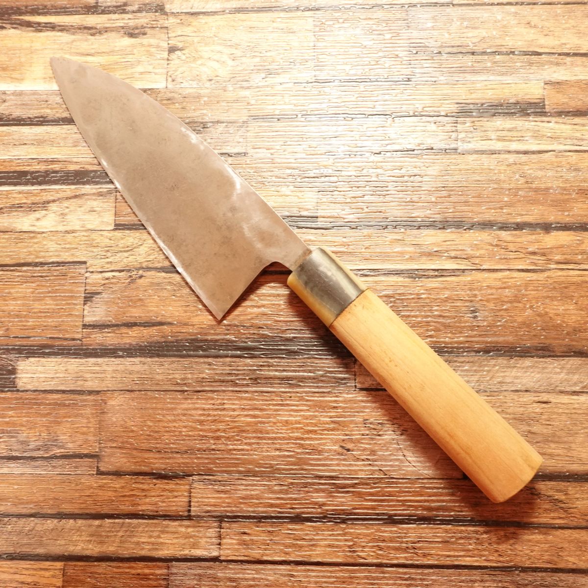 Yoshimori Deba Knife, Sharpened, White Water Buffalo Handle, Yoshimori Work, Hagane, Single Bevel, 155mm