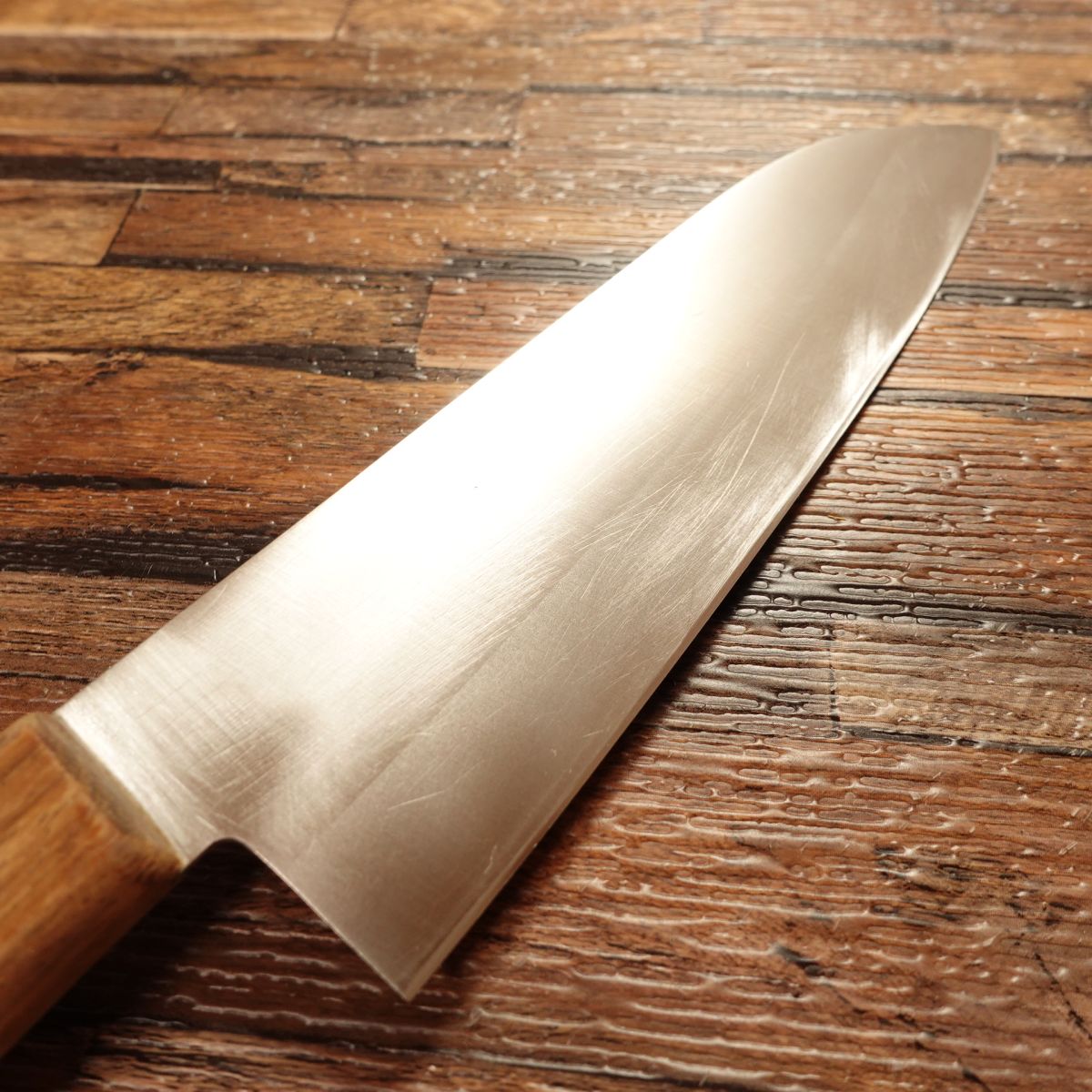 Sakaiya Haruhide Santoku Knife, Sharpened, All‑Purpose, Thin Blade, Genuine Laminated, 165 mm