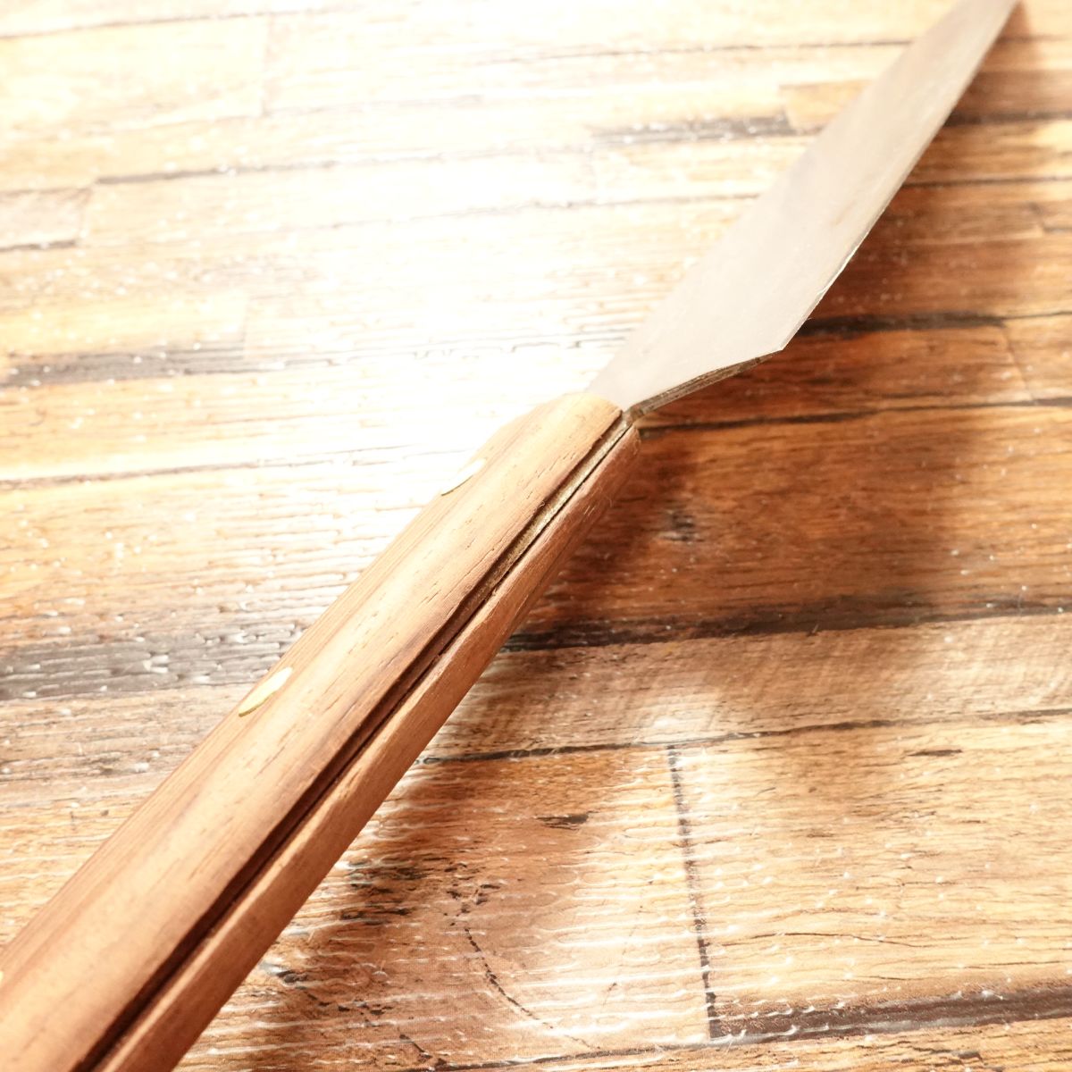 Shinsenkyou Gyuto Knife, Sharpened, All-Purpose Knife, Nara Kasuga, Santoku-Warikomi, 180mm