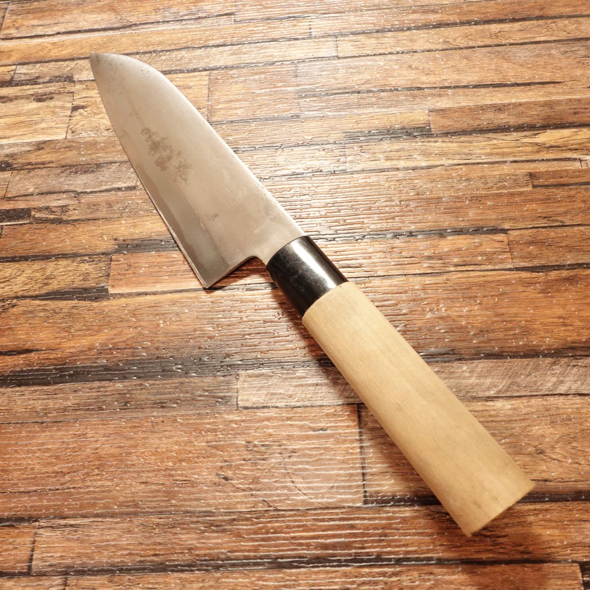 Hidetuna Santoku Knife, Sharpened, All-Purpose Knife, Wazukuri Hidetuna, Hagane Steel, 170mm