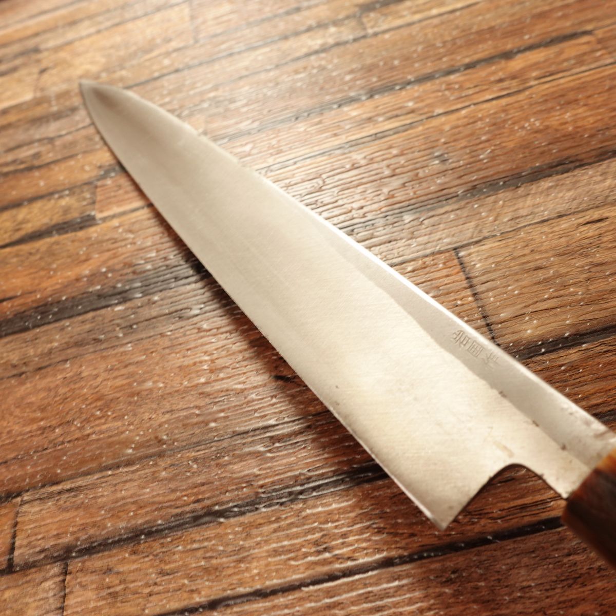 Sakai Toji Fugu-Hiki Knife, Sharpened, White Water Buffalo Handle, Made by Iwakuni, Thin Sashimi Knife, For Fugu and Tessa, 245mm
