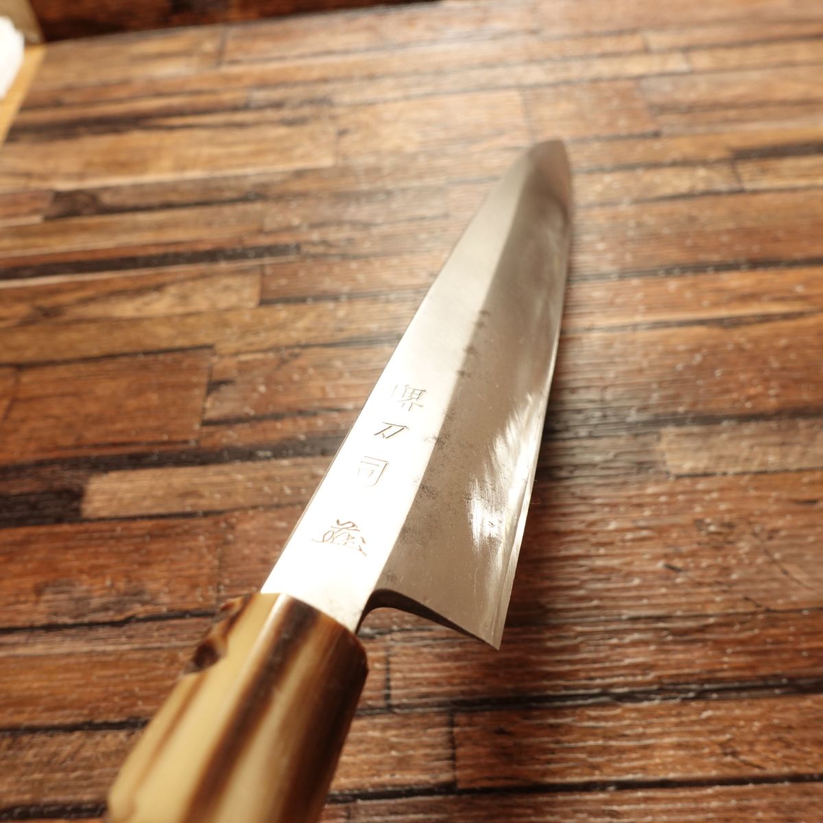 Sakai Toji Fugu-Hiki Knife, Sharpened, White Water Buffalo Handle, Made by Iwakuni, Thin Sashimi Knife, For Fugu and Tessa, 245mm