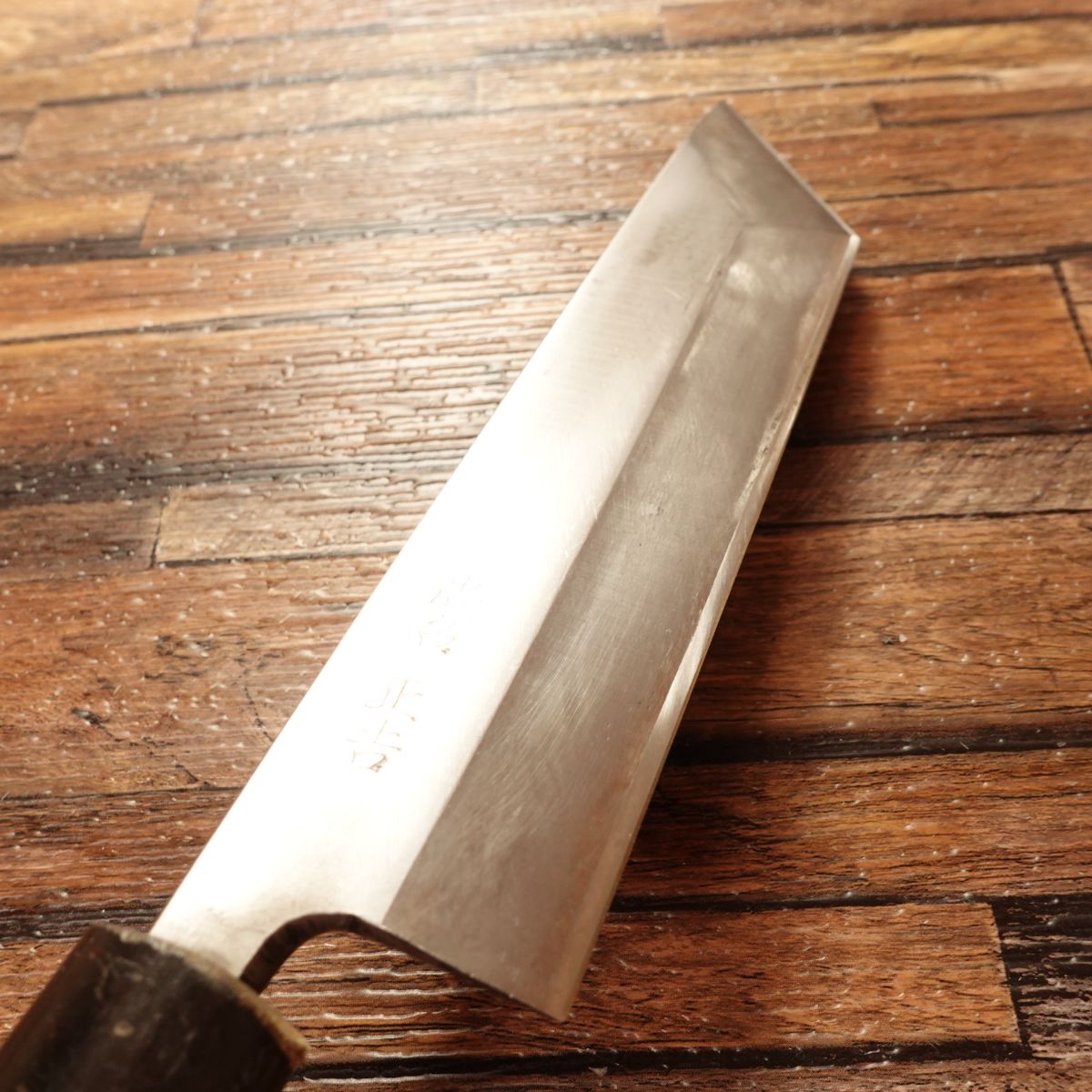 Syoudai Masayoshi Unagi Knife, Water Buffalo Handle, Eel Filleting Knife, With Wooden Saya, 185mm