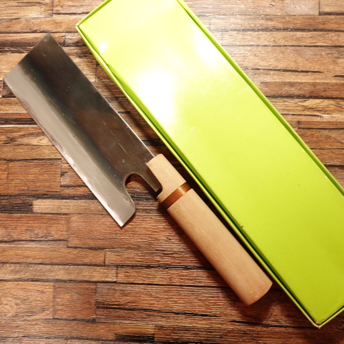 Tadafusa Noodle Cutter Knife, Sharpened, Kurouchi Finish, “Tora” Engraving, Nearly Unused Stored Item, Boxed, 215mm