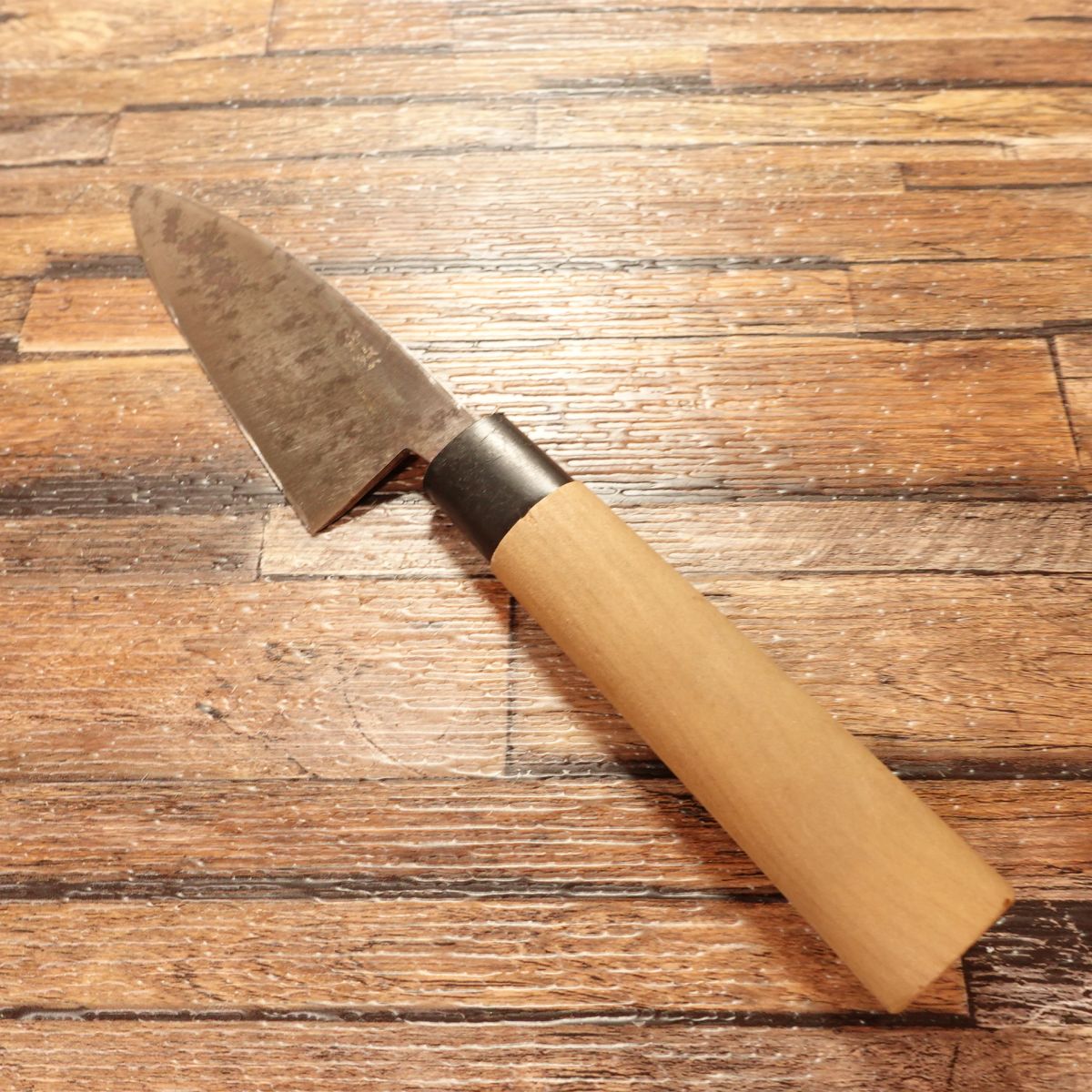 Tamashige Aji-Kiri Knife, Sharpened, Kurouchi Finish, Small Deba Knife, Hagane Steel, Kunishige, 105mm