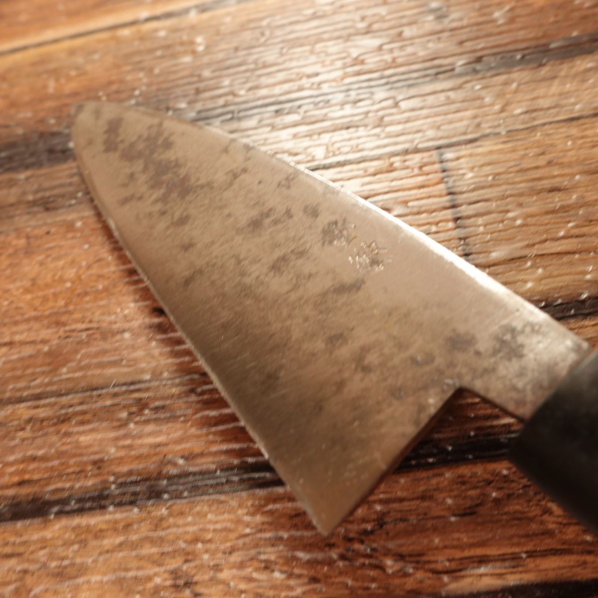 Tamashige Aji-Kiri Knife, Sharpened, Kurouchi Finish, Small Deba Knife, Hagane Steel, Kunishige, 105mm