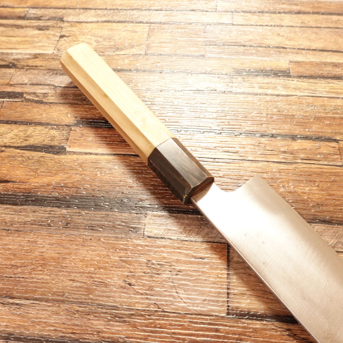 Sakai Hidetada Santoku Knife, Sharpened, Water Buffalo Octagonal Handle, All‑Purpose, Hagane, With Sakai Hammered Blade Label, Traditional Craft, 175 mm