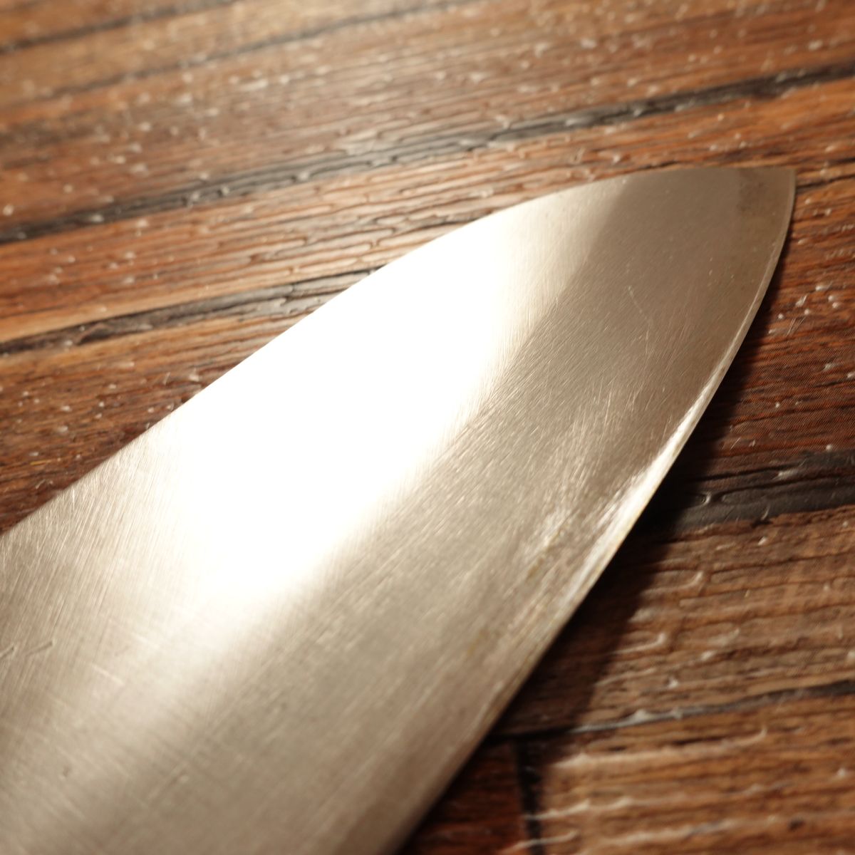 Sakai Hakutsuru Santoku Knife, Sharpened, All‑Purpose, Genuine Laminated, 165 mm