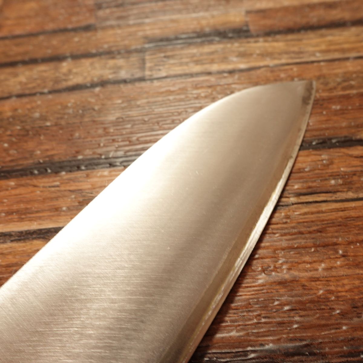 Aritsugu Wa-Santoku Knife, Sharpened, “Wagokoro”, Water Buffalo Handle, Warikomi, 180mm